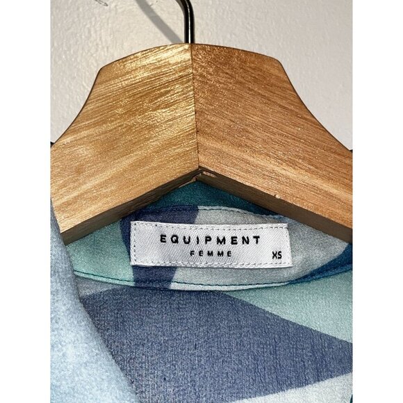 Equipment Femme Geometric Print SILK Long Sleeve Button-Up Blouse Women's XS - Picture 4 of 9